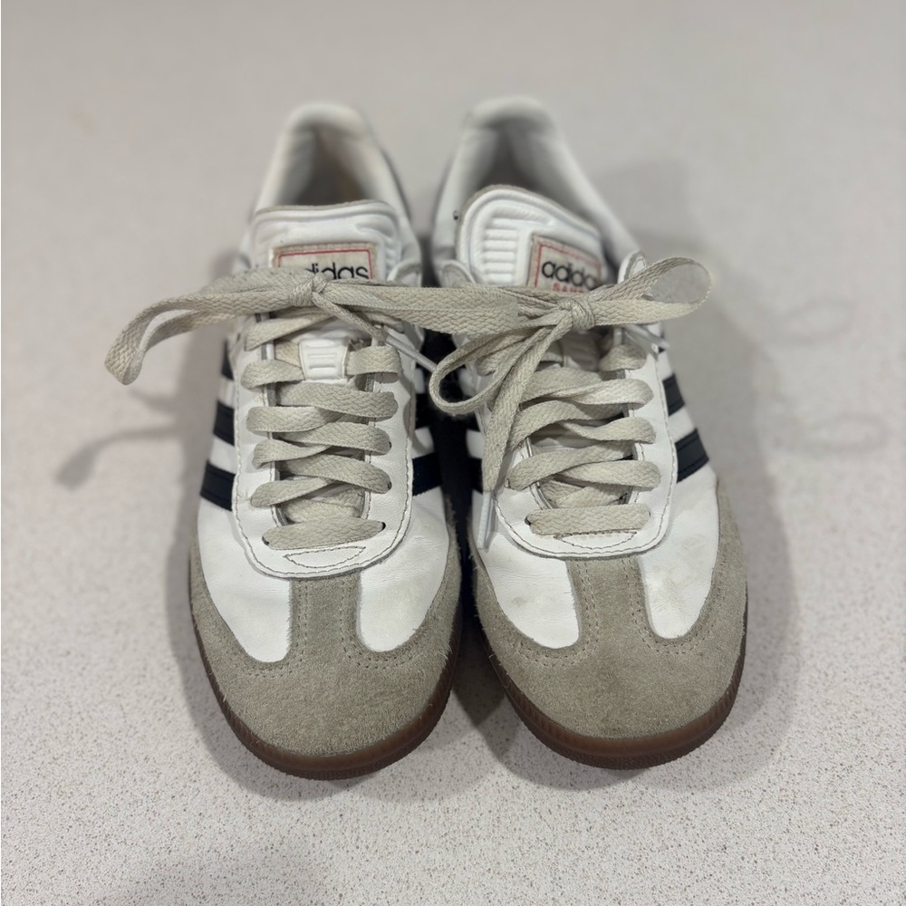 Adidas Sambas